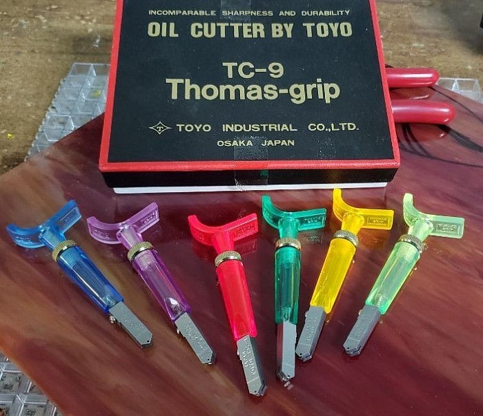 Variety of Glass Cutters, Pen, Pistol Grip, Comfort Grip, Thomas, and more